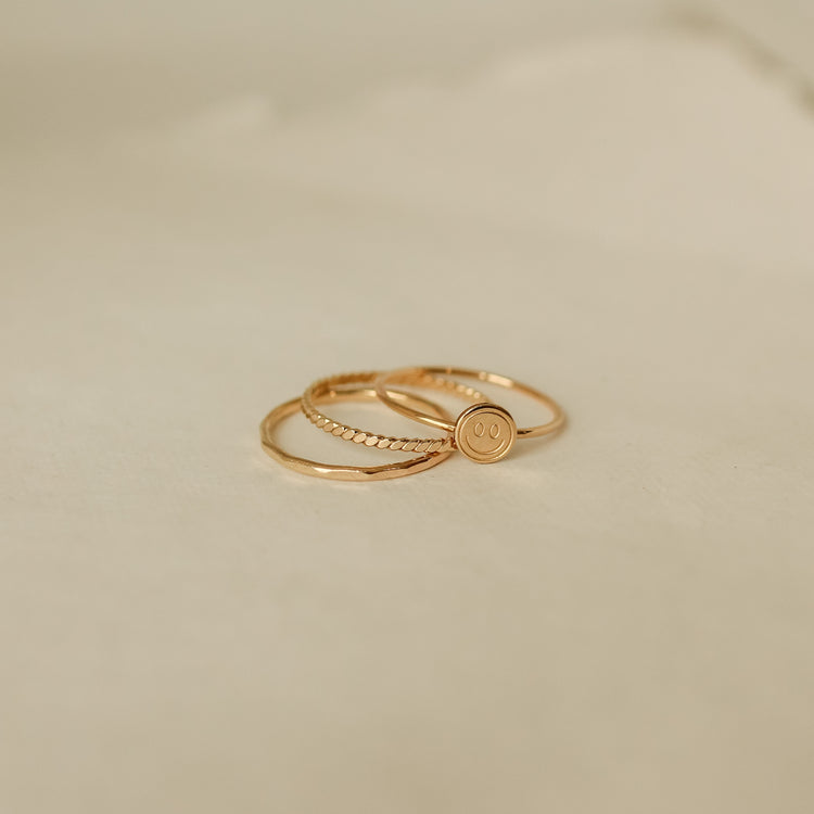 Happy Disc Ring