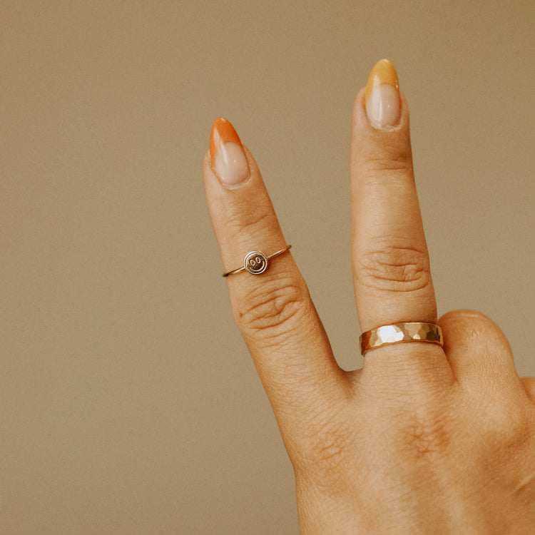 Happy Disc Ring